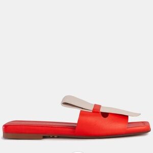 BEAUTIISOLES
Sandra Flat Sandals